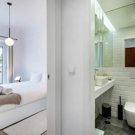 Luminous Flat With View On Rio Tejo Appartamento Lisbona